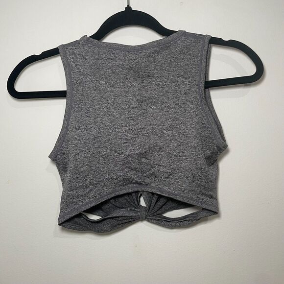 Urban Outfitters Twist Front Crop Top Tank‎ M/L Athletic Sporty - Picture 4 of 4